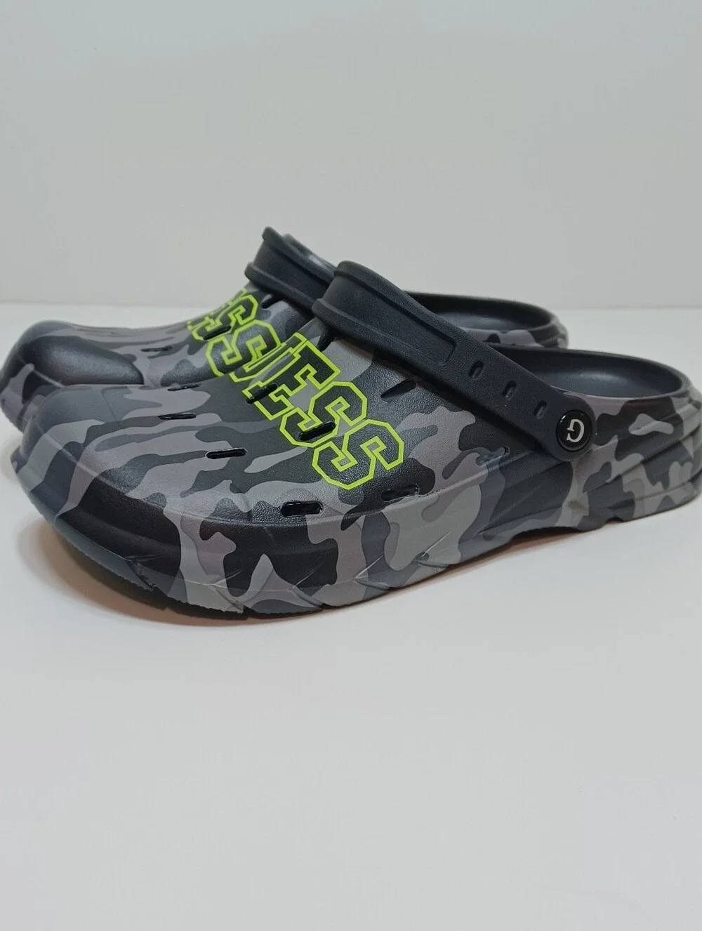 Guess Mens Gray Camo Slip-On Clogs with Neon Yellow Logo Size 10